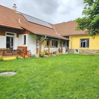 Prodej zemědělské usedlosti 425 m² Černovice Vackov