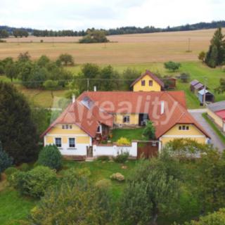 Prodej zemědělské usedlosti 425 m² Černovice