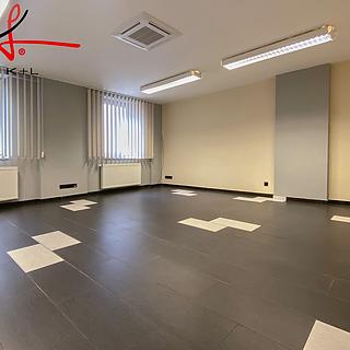 Pronájem kanceláře 32 m² Martiněves