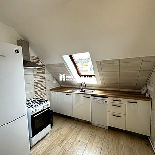 Pronájem bytu 2+kk 60 m&sup2; Praha