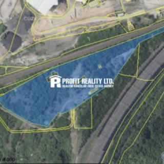 Prodej komerčního pozemku 32 450 m² Most Komořany