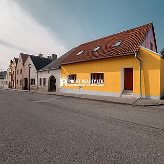 Prodej rodinného domu 147 m&sup2; Mirovice