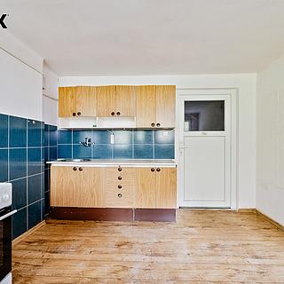 Pronájem bytu 1+1 30 m² Černovice Dobešov