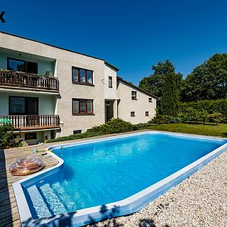 Prodej rodinného domu 290 m&sup2; Sedlec-Prčice