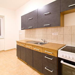 Pronájem bytu 2+1 73 m² Tábor