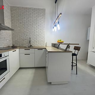 Pronájem bytu 2+1 65 m² Praha Vršovice, Minská