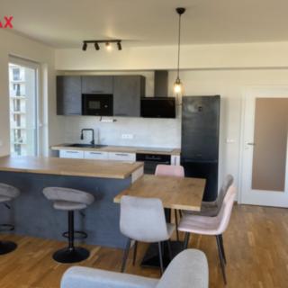 Pronájem bytu 2+kk 55 m² Praha Vysočany, Pechmanových
