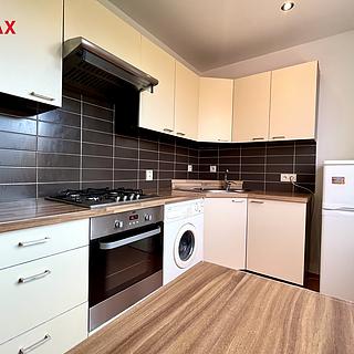 Pronájem bytu 2+1 56 m² Praha