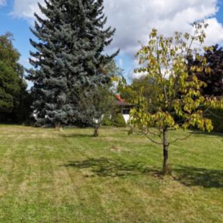 Prodej stavební parcely 1 600 m² Praha Klánovice, Výravská