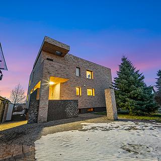 Prodej vily 330 m&sup2; Praha