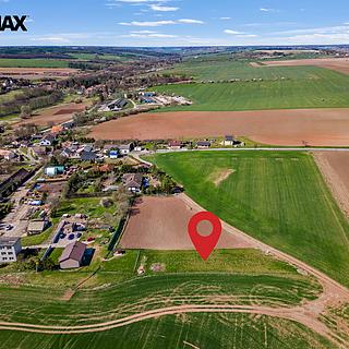Prodej stavební parcely 849 m&sup2; Neprobylice