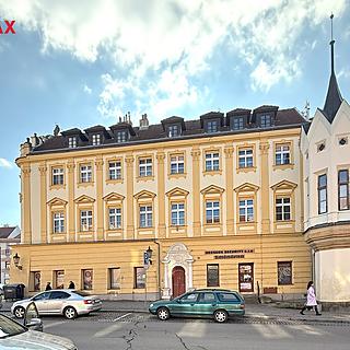 Pronájem obchodu 72 m² Chrudim I, Resselovo náměstí