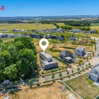 Prodej rodinného domu 378 m² Vysoký Újezd