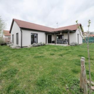 Prodej rodinného domu 113 m² Veltrusy