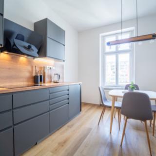 Prodej bytu 2+1 62 m² Praha Karlín, Pernerova