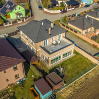 Prodej rodinného domu 320 m² Líbeznice, Nedvědova