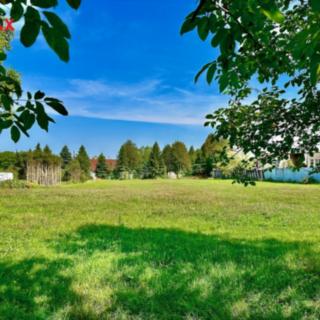Prodej stavební parcely 3 500 m² Krouna