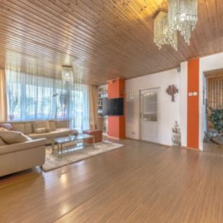 Prodej rodinného domu 231 m² Praha