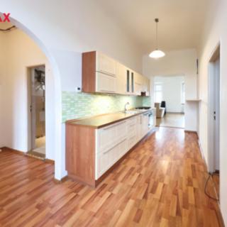 Pronájem bytu 3+1 95 m² Praha