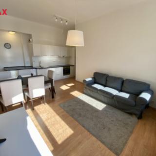 Pronájem bytu 3+kk 65 m² Praha