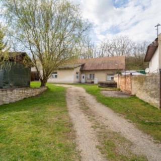 Prodej rodinného domu 85 m² Býkev