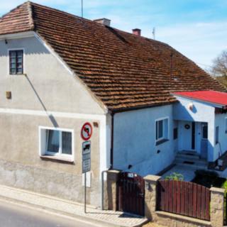 Prodej rodinného domu 280 m² Chrást