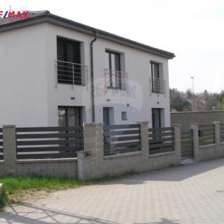 Prodej bytu 3+kk 96 m² Tuchoměřice, Nad Lávkou