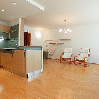 Pronájem bytu 3+kk 72 m&sup2; Praha