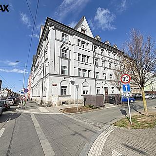Prodej bytu 2+1 97 m&sup2; Pardubice
