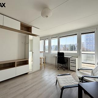 Pronájem bytu 1+kk, garsoniery 27 m&sup2; Praha