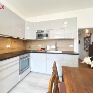 Prodej bytu 2+kk 49 m² Praha Michle, Nuselská