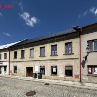 Prodej obchodu, 830m²