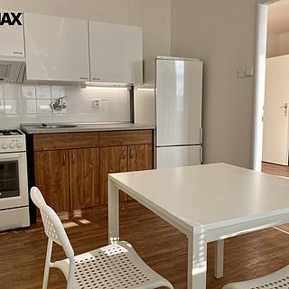 Pronájem bytu 1+1 39 m² Praha Krč, Sládkovičova