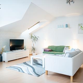 Prodej bytu 2+kk 68 m² Hradec Králové Kukleny, Za Škodovkou