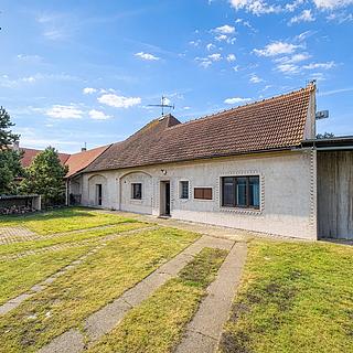 Prodej činžovního domu, 175m&sup2;