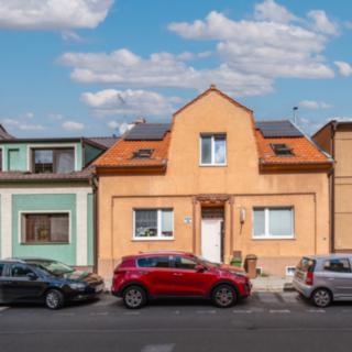 Prodej rodinného domu 150 m² Chomutov, Kmochova