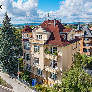 Prodej bytu 4+1 151 m² Karlovy Vary, Bezručova