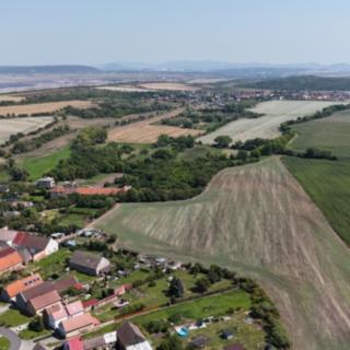 Prodej stavební parcely 1 978 m² Strupčice Okořín