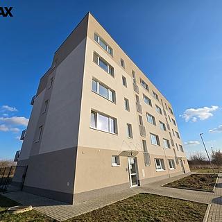 Prodej bytu 1+kk a garsoniéry 41 m² Žatec, Husova