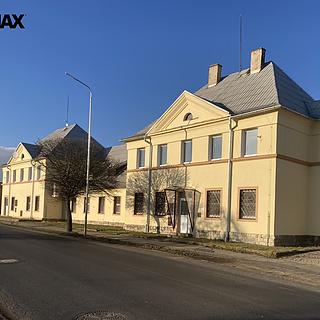 Pronájem vily 350 m² Chomutov, Dukelská