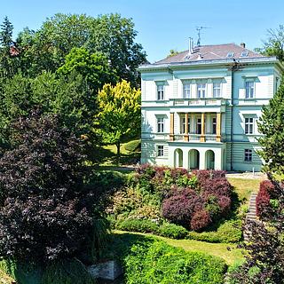 Prodej vily 683 m² Žatec, U Odborů