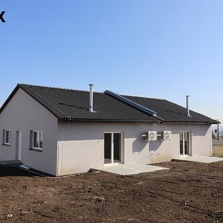 Prodej rodinného domu 98 m² Vrbice Bošov