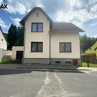 Prodej rodinného domu 140 m² Kraslice, Pod lesem