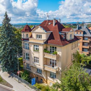 Prodej bytu 4+1 151 m² Karlovy Vary, Bezručova