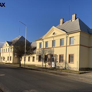 Pronájem vily 350 m&sup2; Chomutov