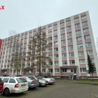 Prodej bytu 3+1 76 m² Kladno Kročehlavy, Na růžovém poli