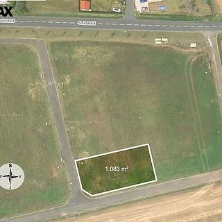 Prodej stavební parcely 1 083 m² Slavětín