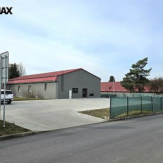 Pronájem obchodu 307 m&sup2; Žatec
