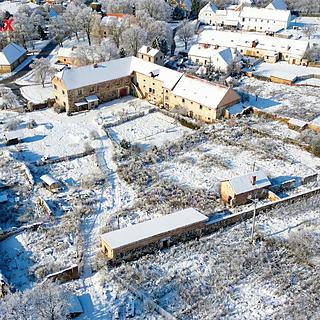 Prodej zemědělské usedlosti 732 m² Podbořany Letov