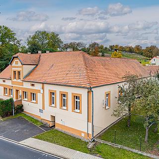 Prodej činžovního domu 670 m² Zbrašín Senkov